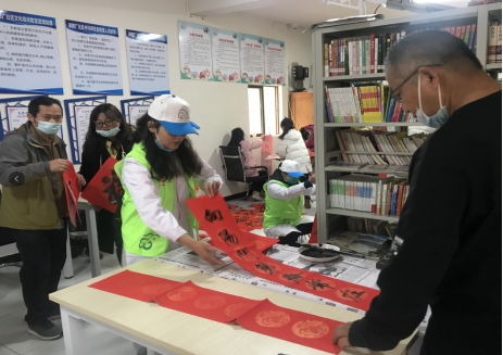 新春送温暖，关怀暖人心 晋宁区“党建带群建”主题活动暨“爱带回家，情暖磷肥厂”志愿服务活动侧记